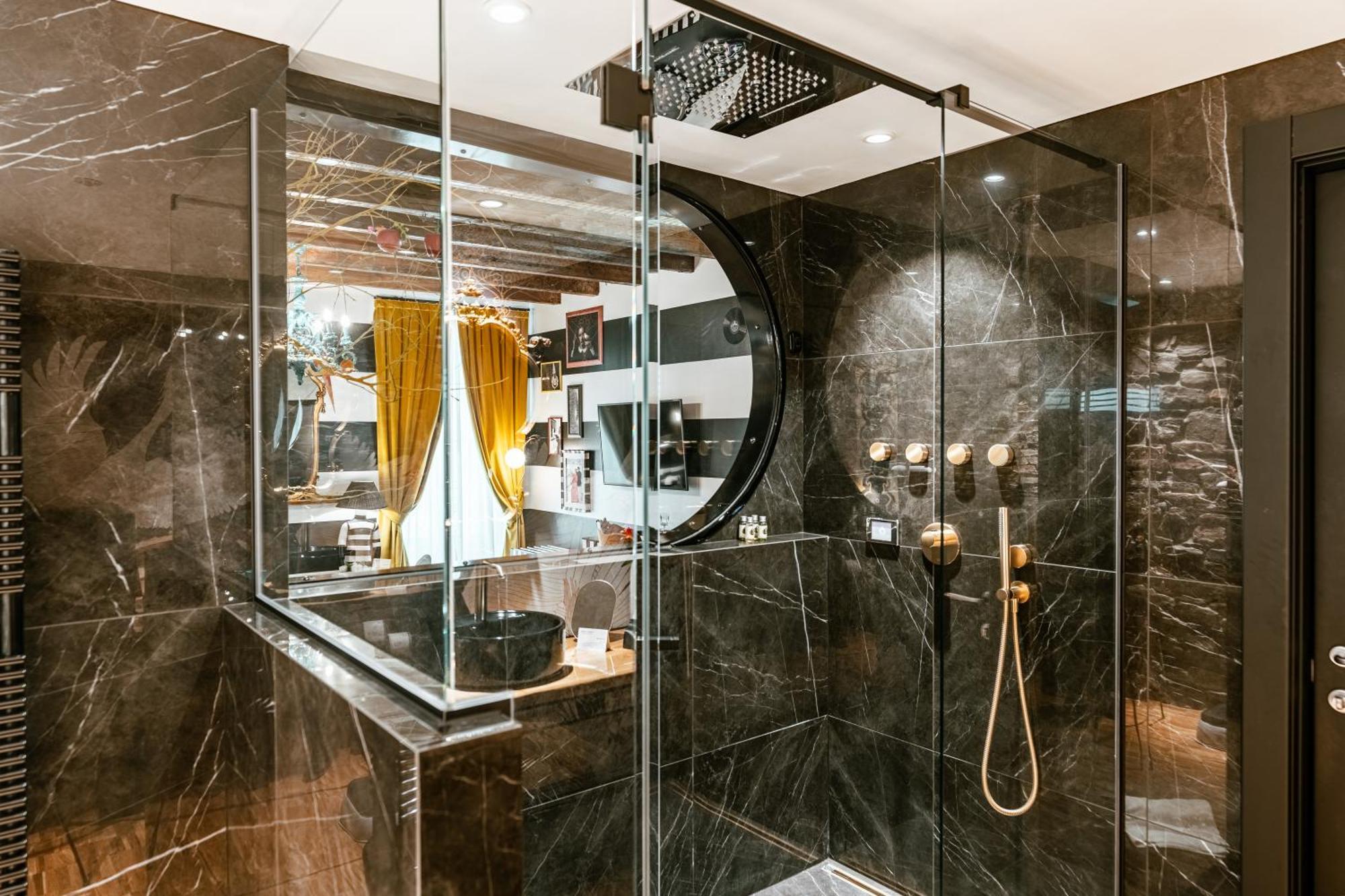 Gasthof Aurum - Luxury *